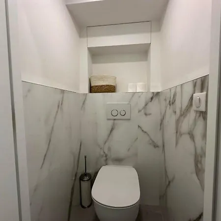 公寓 B080- A L'etroit A L'hotel Bienvenue Chez Nous *