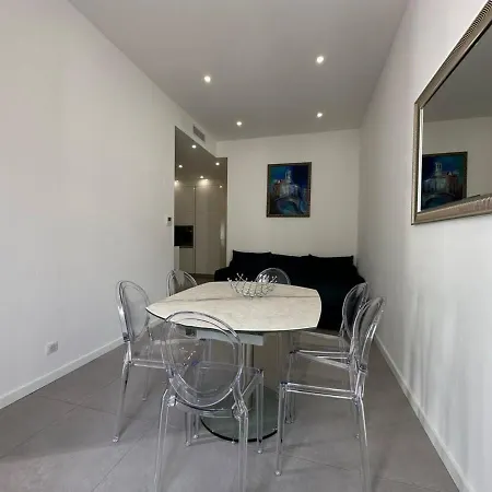 B080- A L'etroit A L'hotel Bienvenue Chez Nous 公寓 *